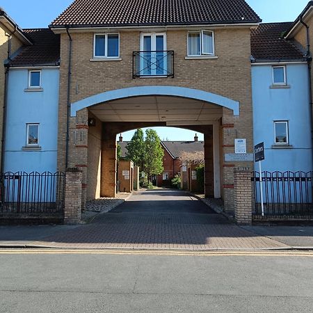 Excel Single Room - 5Mins To Excel & 10Mins To Canary Wharf Londen Buitenkant foto