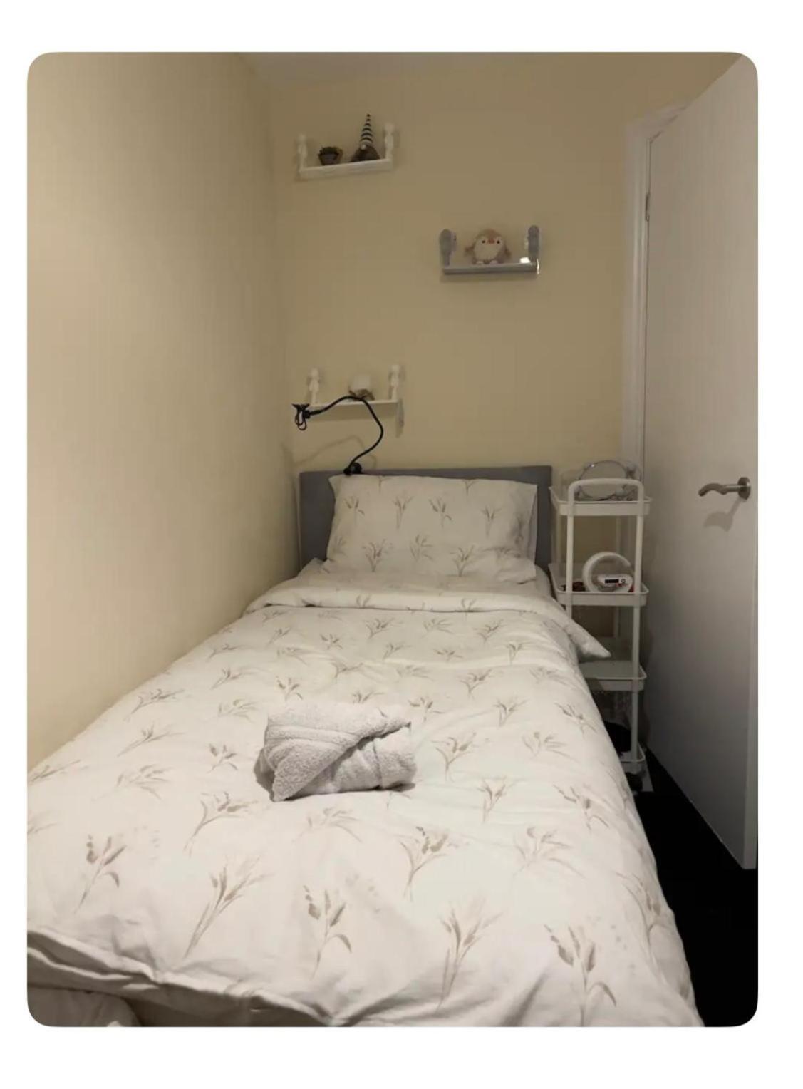 Excel Single Room - 5Mins To Excel & 10Mins To Canary Wharf Londen Buitenkant foto